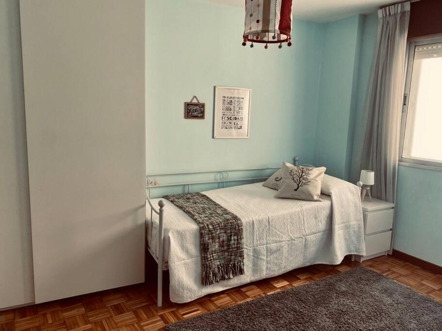 Disfruta Del Mar Y La Brisa Marina - Xanela Ao Mar Apartman Moaña Kültér fotó